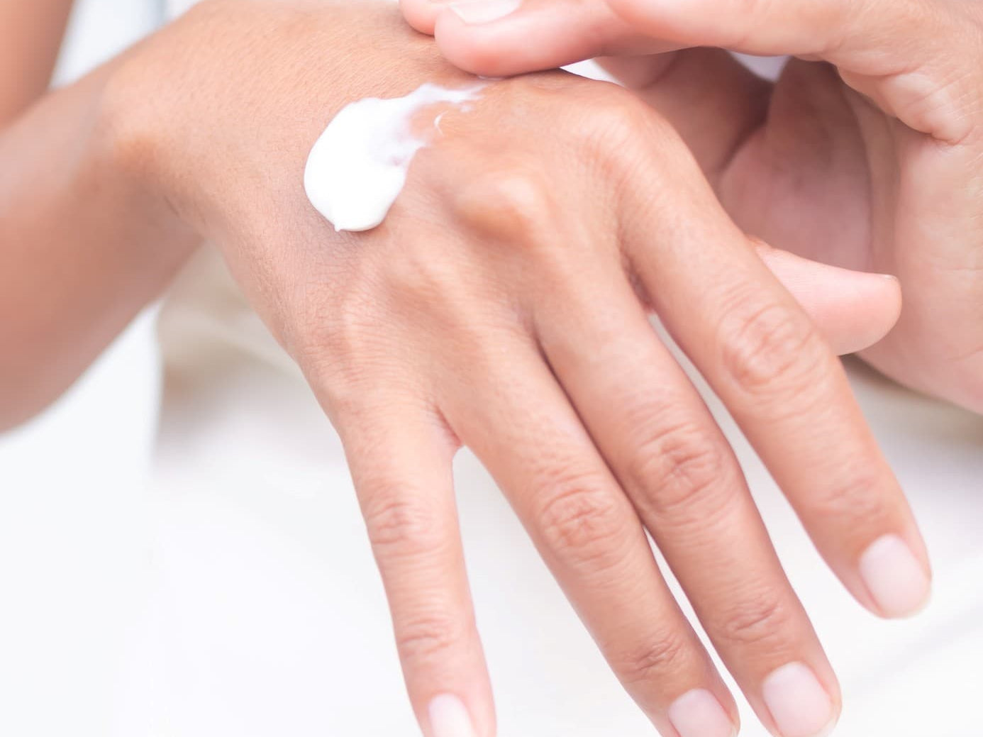 Ceramides Increase Skin Moisture and Help Psoriasis, Acne