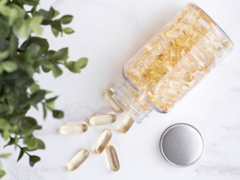 Curb Holiday Cravings with Pine Nut Oil