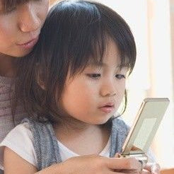 Blue Light from Cell Phones Leads to Macular Degeneration