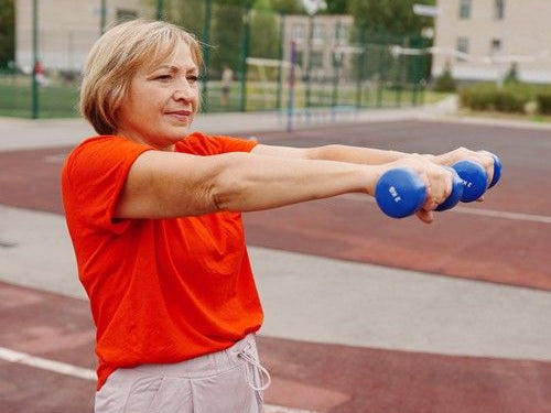 Glutamine: Critical for Gut, Immune System, and Muscles during Stress and Aging