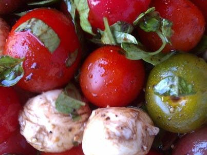 Heirloom Tomato Mozzarella Salad